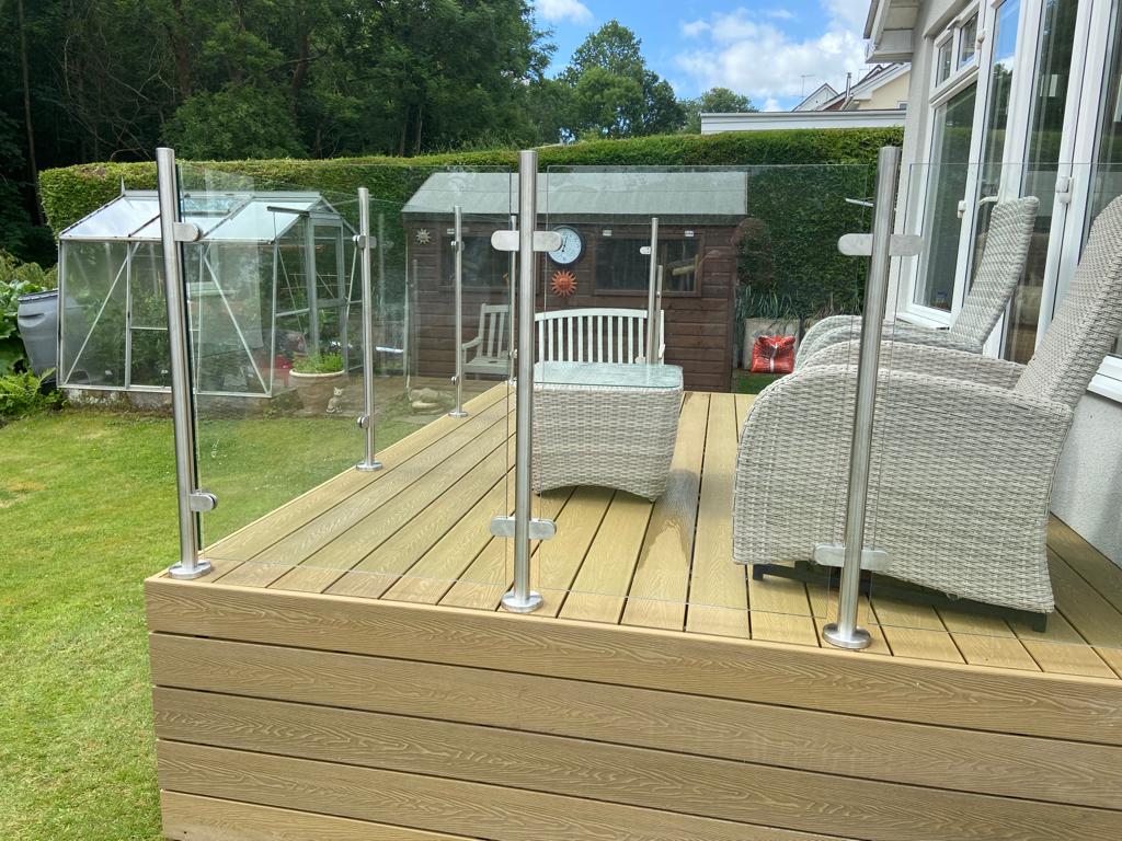 Deck Glass Balustrade with Stairs